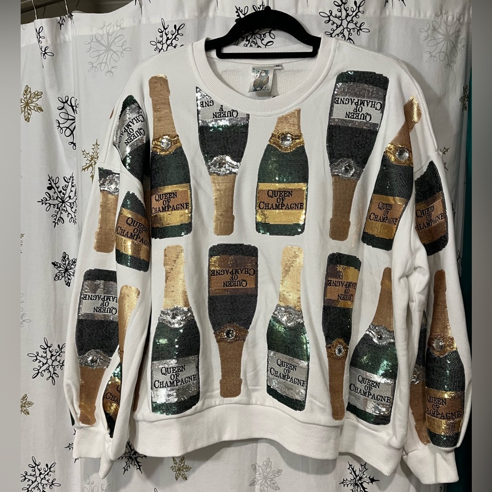 Queen of Sparkles NWOT White Champagne Sweatshirt